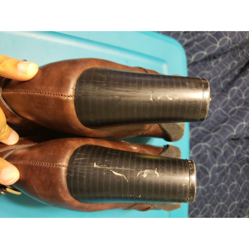 Boots - Picture 3 of 5